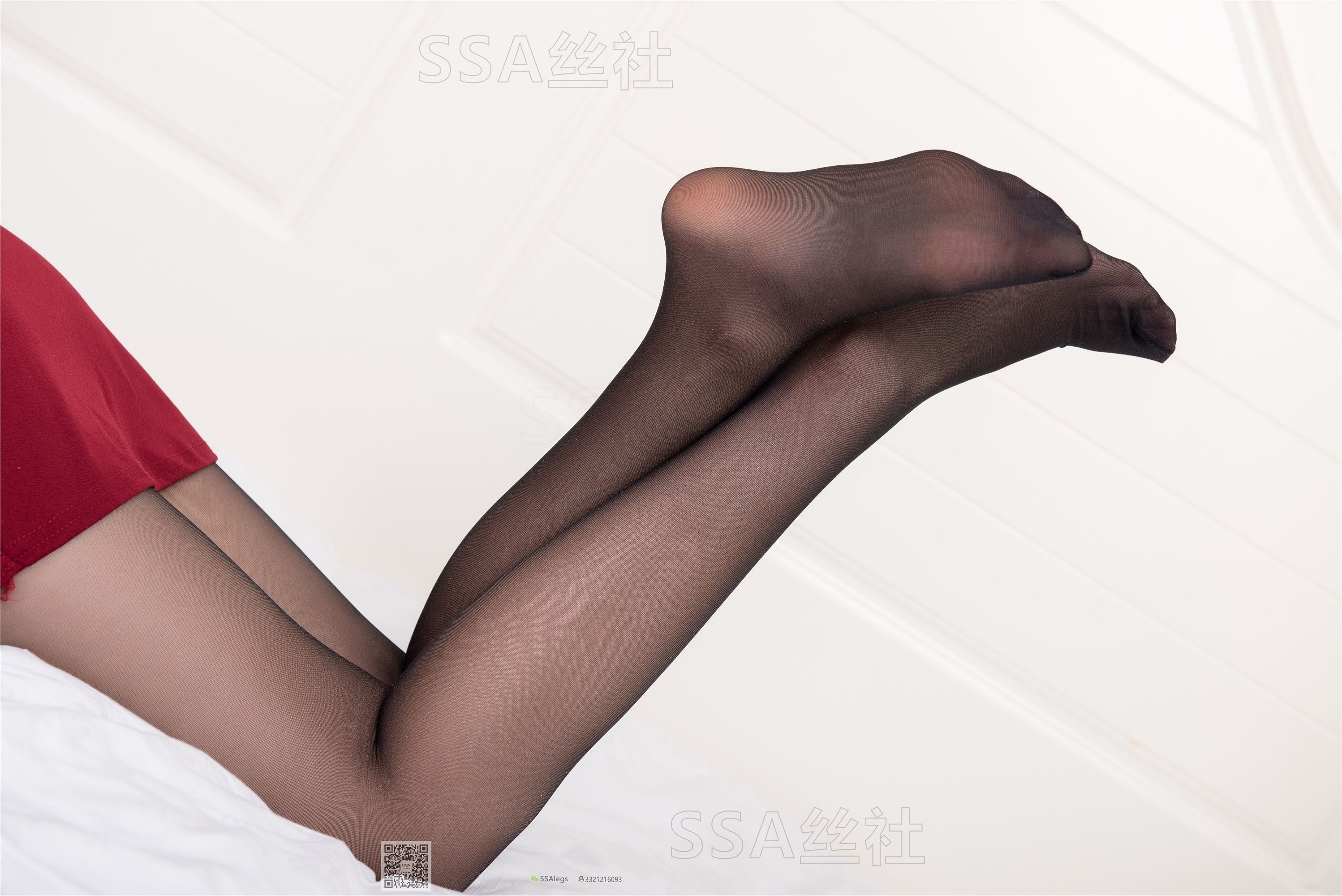 SSA丝社 超清写真 NO.064 西西 酒红性感超短裙黑丝